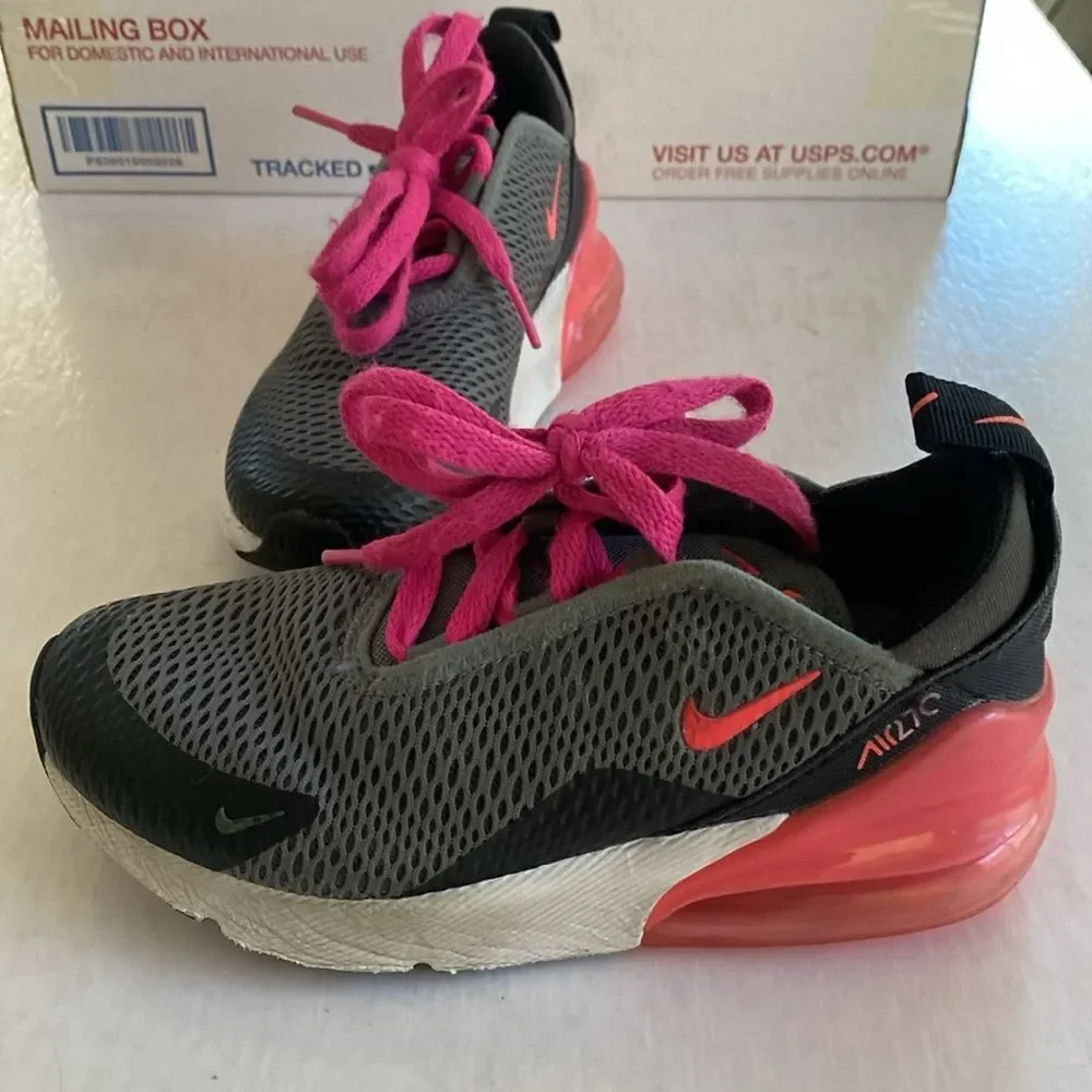 NIKE AIRMAX 270 Kids Sneakers Size 13C
